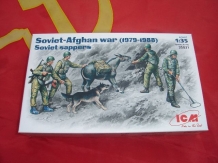 images/productimages/small/Soviet Sappers 1;35 ICM voor.jpg